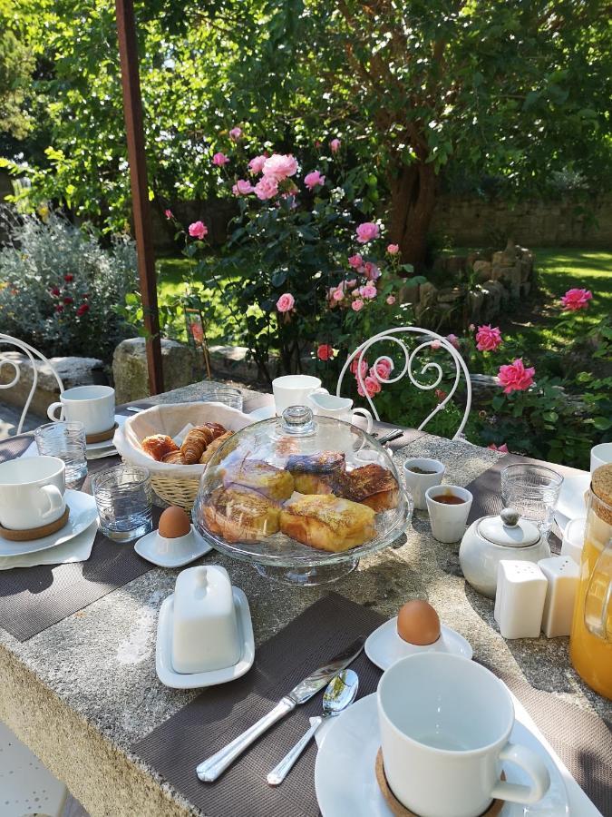 Le Mas Des Agapes Beaucaire  Ngoại thất bức ảnh